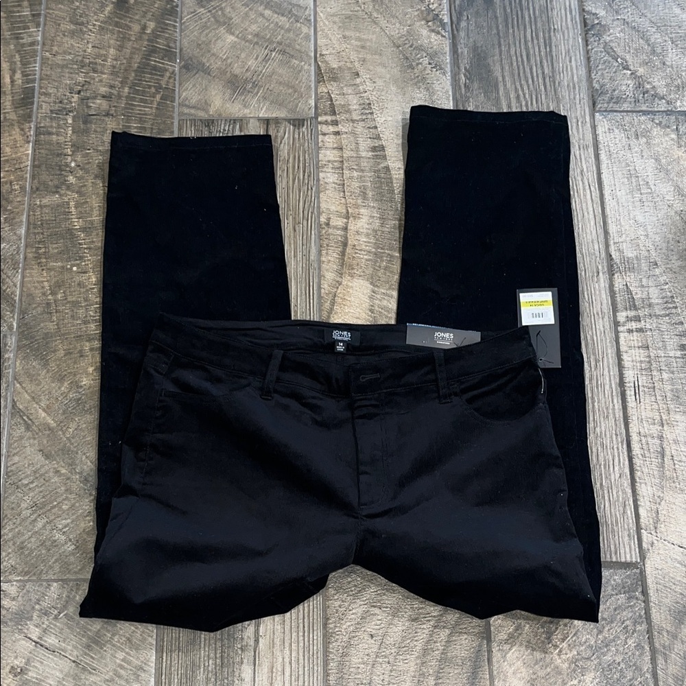 NWT Jones New York “ The Lexington “Black Corduroy Pants